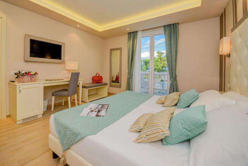 Hotel Villa Garuti Padenghe sul Garda Eksteriør billede