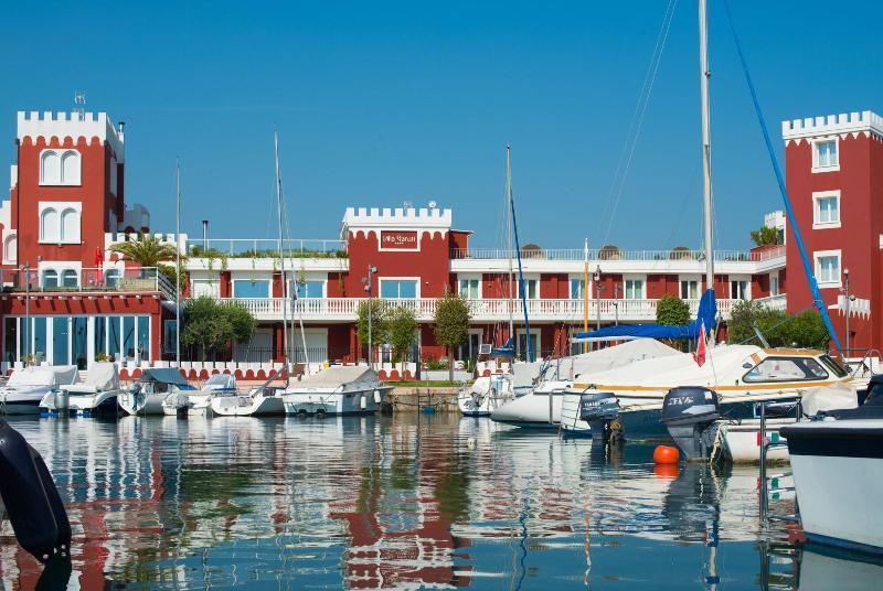 Hotel Villa Garuti Padenghe sul Garda Eksteriør billede
