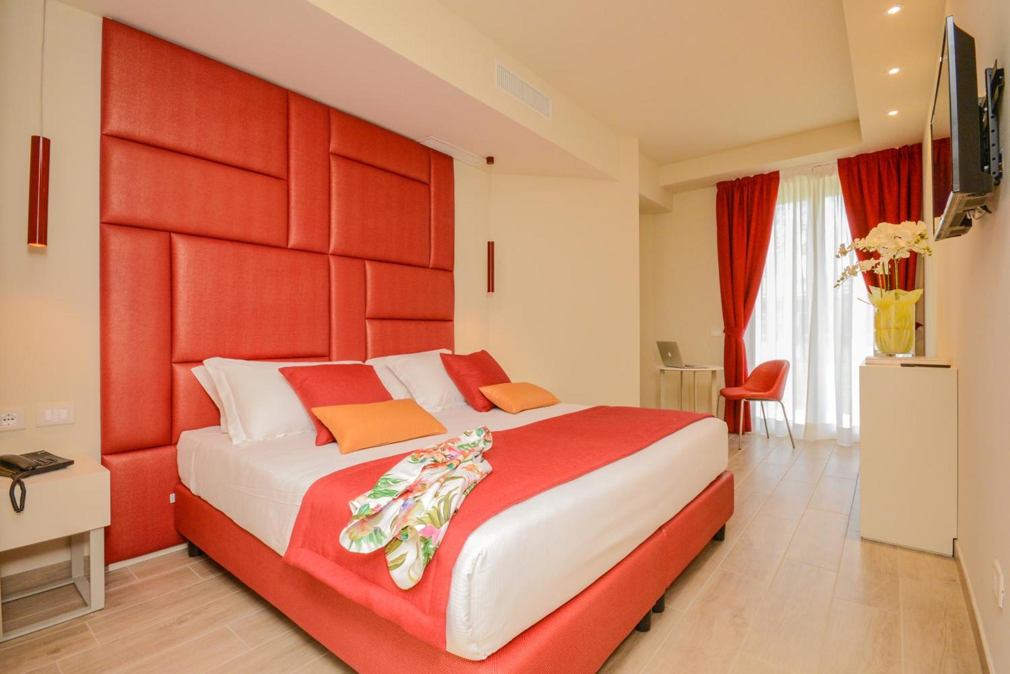 Hotel Villa Garuti Padenghe sul Garda Eksteriør billede